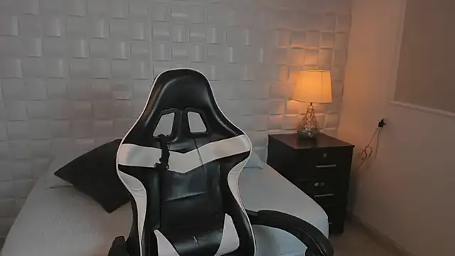 yaya23x online show from 03-08-25, 02:19