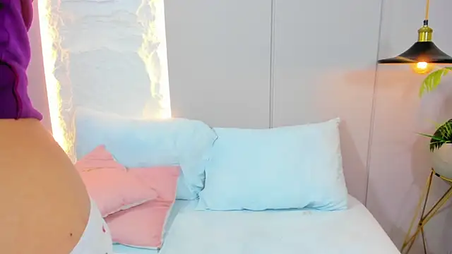 yaya23x online show from 03-20-25, 10:18