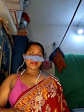 Snapshot of Real_Desi_Couple chatting on 04-17-26, 04:54 Real Desi Couple online show from 04-17-26, 04:54