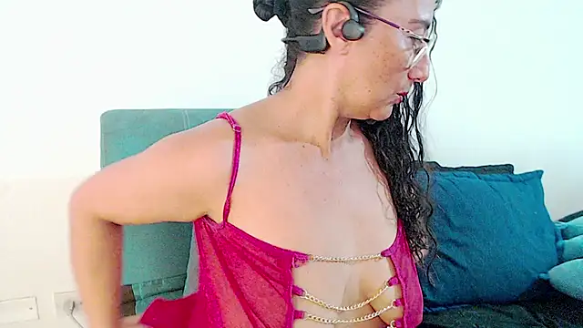 Snapshot of naugthyshanoon chatting on 06-04-26, 11:31 naugthyshanoon online show from 06-04-26, 11:31