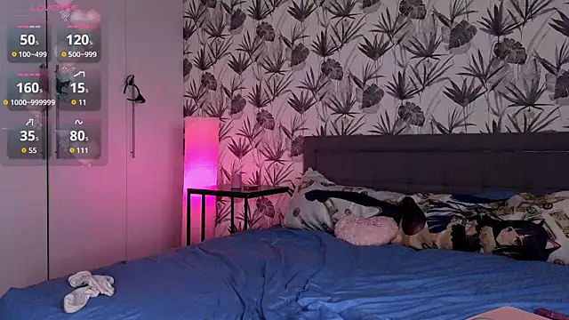 Helen bae online show from 10-27-25, 05:25