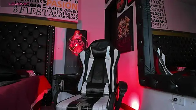 JoshMillerr  online show from 07-04-26, 11:49