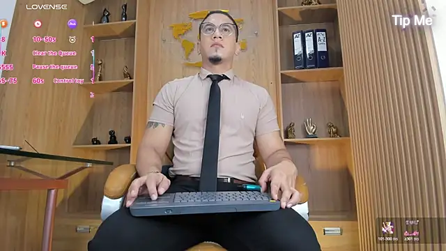 JoshMillerr  online show from 05-30-26, 11:49