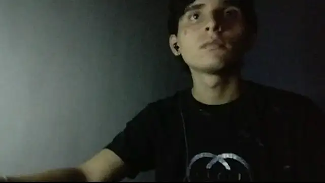 Snapshot of Charley_quin chatting on 03-09-25, 12:00 Charley quin online show from 03-09-25, 12:00