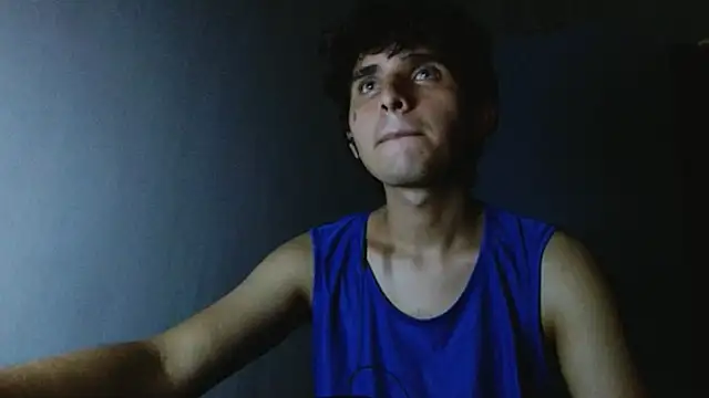 Snapshot of Charley_quin chatting on 03-16-25, 11:59 Charley quin online show from 03-16-25, 11:59
