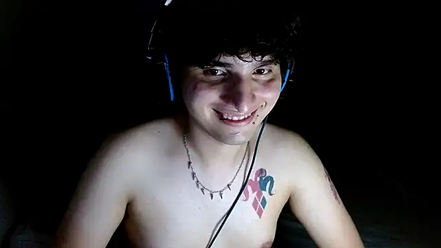 Charley quin online show from 06-02-26, 01:05