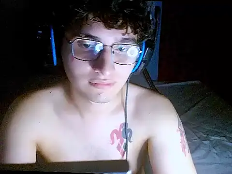 Charley quin online show from 03-26-26, 11:13