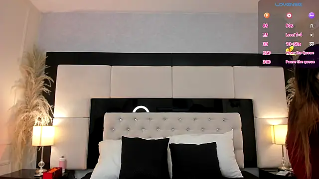 CarlaRossi  online show from 10-01-25, 07:40