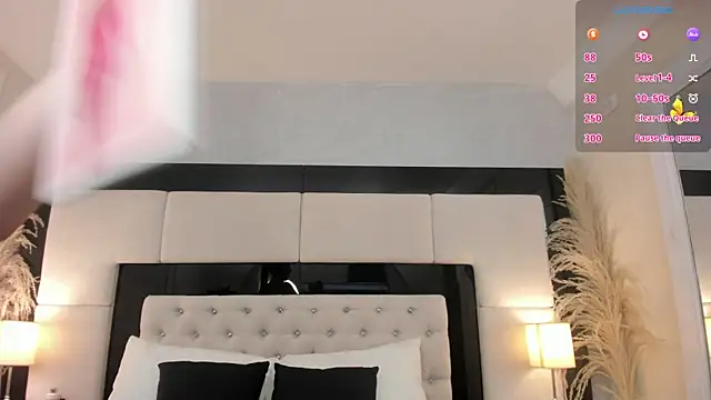 CarlaRossi  online show from 10-02-25, 07:39