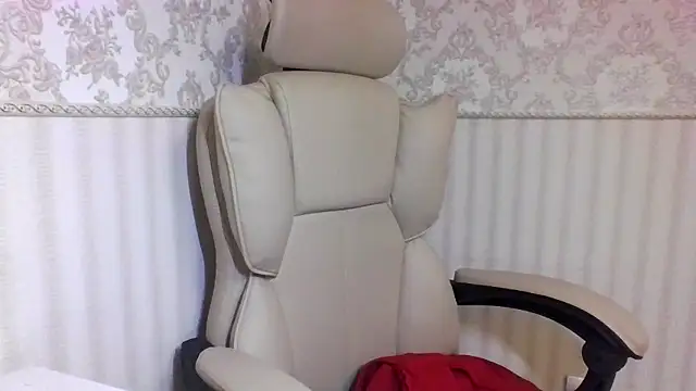 jennifer838 online show from 01-11-26, 01:07