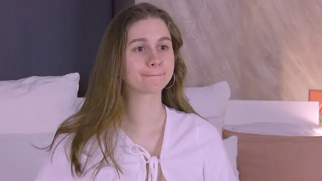 EllieHayes online show from 03-14-26, 08:59