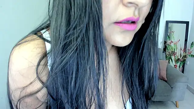 Adele Sweett online show from 11-12-25, 10:41