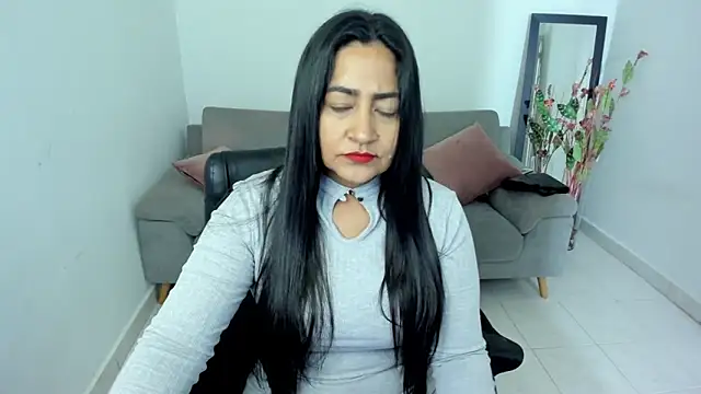 Adele Sweett online show from 09-30-25, 09:37