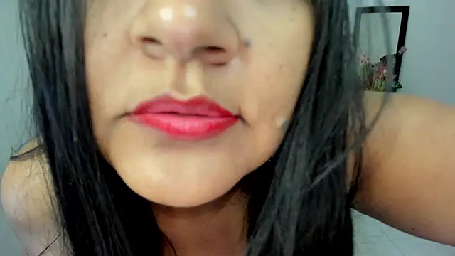 Adele Sweett online show from 12-23-25, 10:14