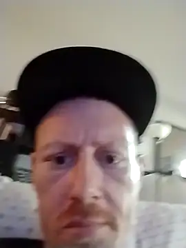 Analgapingspecialist71269 online show from 01-13-26, 08:35