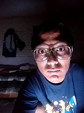 Snapshot of pene_grande23cm chatting on 03-30-26, 07:10 pene grande23cm online show from 03-30-26, 07:10