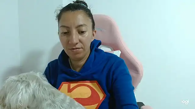 Snapshot of kaybabyhot chatting on 10-04-25, 12:56 kaybabyhot online show from 10-04-25, 12:56