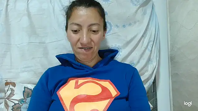 Snapshot of kaybabyhot chatting on 10-06-25, 03:29 kaybabyhot online show from 10-06-25, 03:29