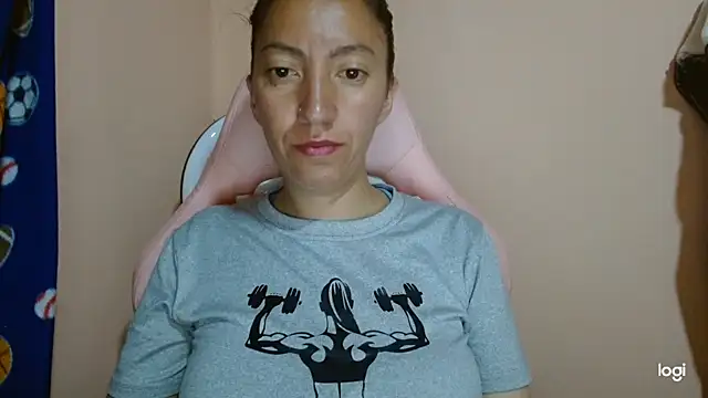 Snapshot of kaybabyhot chatting on 05-28-26, 03:40 kaybabyhot online show from 05-28-26, 03:40