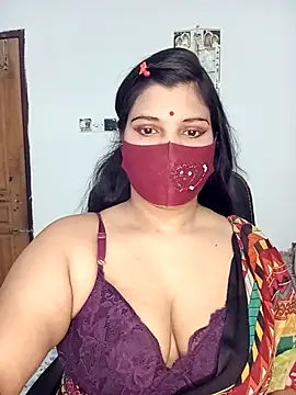 Hot-Angel  online show from 10-12-25, 04:41