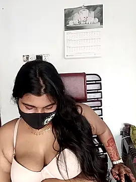 Hot-Angel  online show from 04-21-26, 01:42