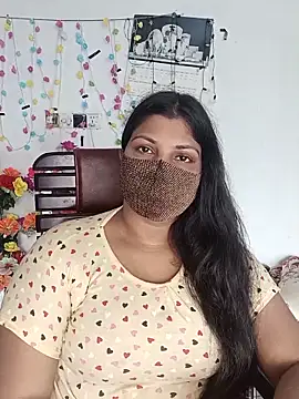 Hot-Angel  online show from 06-20-26, 07:46