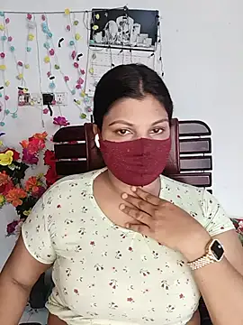 Hot-Angel  online show from 06-28-26, 03:13