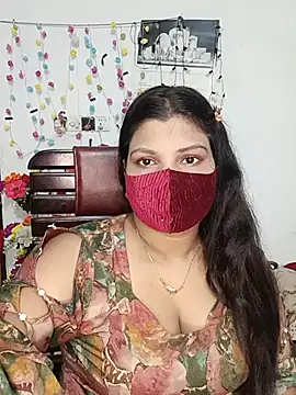 Hot-Angel  online show from 07-11-26, 12:00
