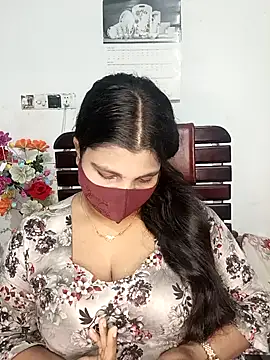 Hot-Angel  online show from 06-11-26, 03:09