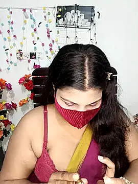 Hot-Angel  online show from 06-23-26, 07:45