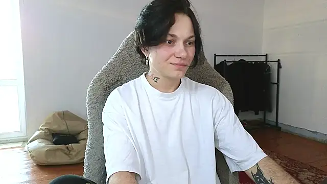 Snapshot of esajukyy chatting on 07-01-26, 11:54 esajukyy online show from 07-01-26, 11:54