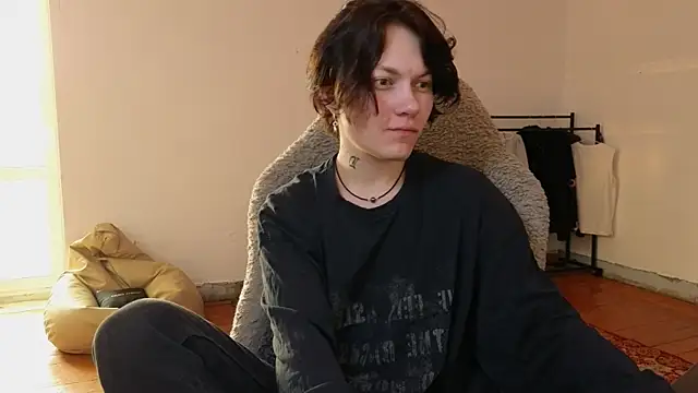 Snapshot of esajukyy chatting on 07-12-26, 01:50 esajukyy online show from 07-12-26, 01:50