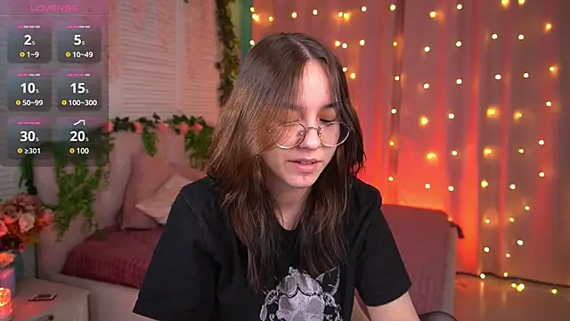 AmeliaMead online show from 02-17-25, 09:24