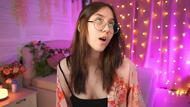 AmeliaMead online show from 03-12-25, 05:35