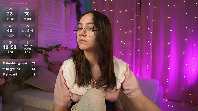 AmeliaMead online show from 02-26-25, 05:46