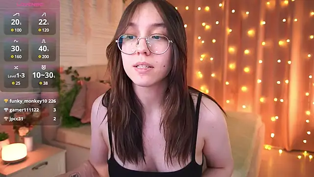 AmeliaMead online show from 03-14-25, 08:32