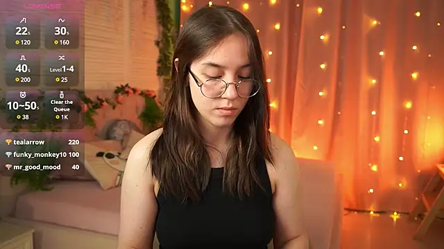 AmeliaMead online show from 03-04-25, 08:35