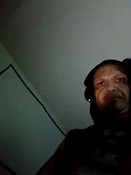 Snapshot of neopolitanSHAFT chatting on 12-14-25, 01:49 neopolitanSHAFT online show from 12-14-25, 01:49