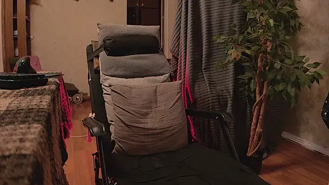 bulatov xx online show from 10-26-25, 12:33