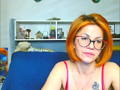 Snapshot of Natali3855 chatting on 03-12-25, 07:04 Natali3855 online show from 03-12-25, 07:04