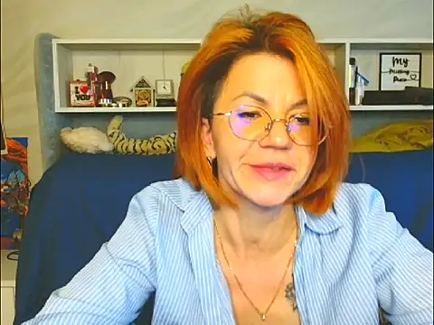 Snapshot of Natali3855 chatting on 03-06-25, 03:02 Natali3855 online show from 03-06-25, 03:02