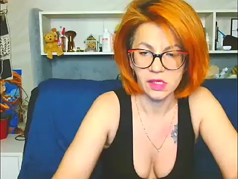Snapshot of Natali3855 chatting on 03-10-25, 04:14 Natali3855 online show from 03-10-25, 04:14