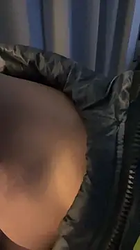 nick  yy online show from 12-20-25, 07:50