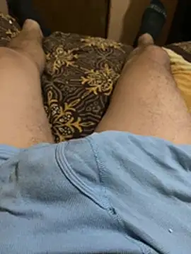 Snapshot of Deste223 chatting on 01-14-26, 09:24 Deste223 online show from 01-14-26, 09:24