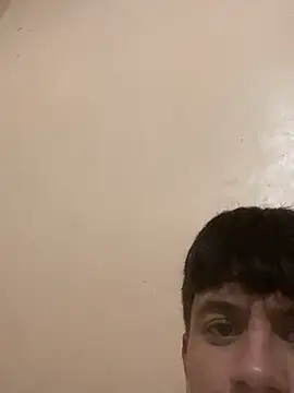 Snapshot of Deste223 chatting on 11-28-25, 07:30 Deste223 online show from 11-28-25, 07:30