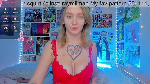 Snapshot of AliceMilman chatting on 12-23-24, 03:00 AliceMilman online show from 12-23-24, 03:00