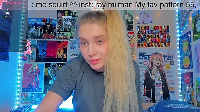 Snapshot of AliceMilman chatting on 01-30-25, 08:11 AliceMilman online show from 01-30-25, 08:11