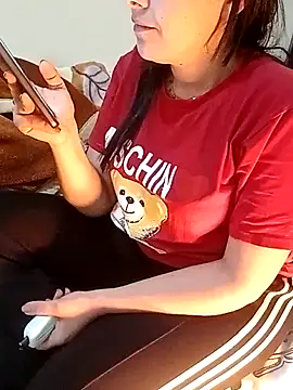Snapshot of ShadiaStar chatting on 02-28-25, 12:10 ShadiaStar online show from 02-28-25, 12:10