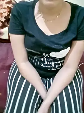 Snapshot of ShadiaStar chatting on 03-22-25, 07:42 ShadiaStar online show from 03-22-25, 07:42