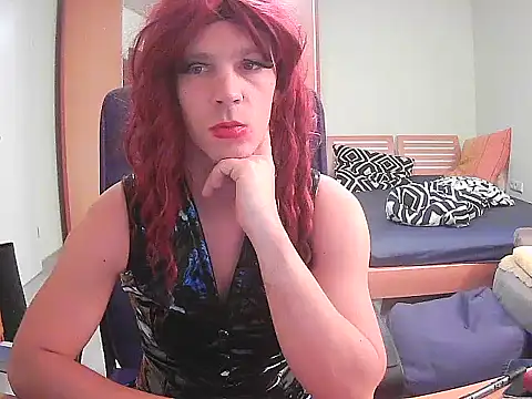 Kinky-Kristina online show from 10-20-25, 07:47